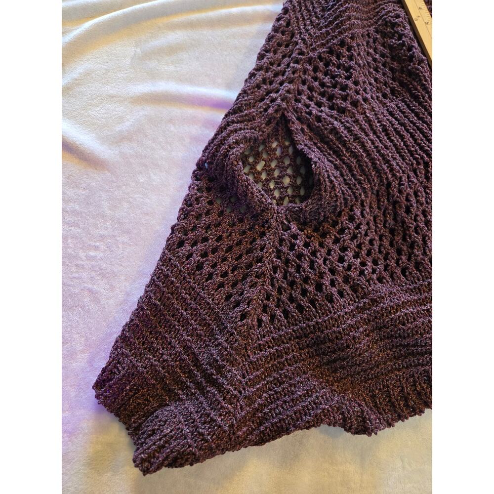 Simply Noelle Burgundy Crochet Poncho NWT One Size - Picture 7 of 9
